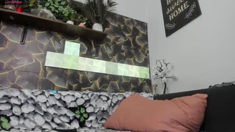 Alesy online show from December 17, 11:06 am