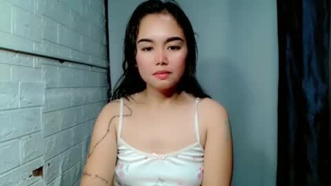 Snapshot of sweet_laika chatting on May 12, 3:36 am LAIKA online show from May 12, 3:36 am