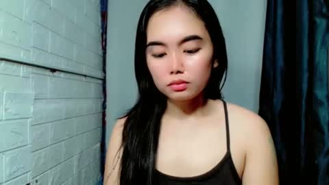 Snapshot of sweet_laika chatting on June 9, 2:34 am LAIKA online show from June 9, 2:34 am
