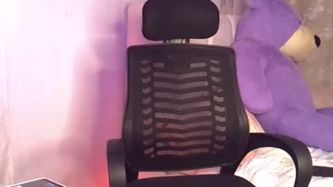 Snapshot of sweet_lily254 chatting on March 30, 10:44 pm sweet lily254 online show from March 30, 10:44 pm