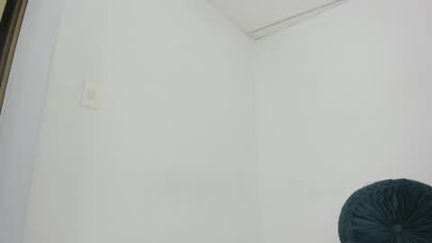 sweet_litle online show from June 13, 2:20 am