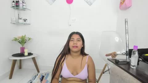 sweet_litle online show from July 28, 3:21 pm