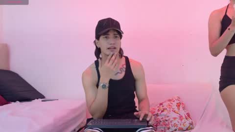 Mia online show from May 4, 12:34 pm