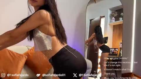 free            private online show from May 3, 6:25 pm