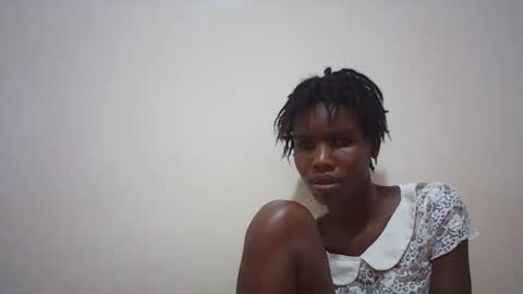 Liz online show from May 26, 12:39 am
