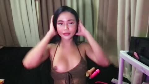 Snapshot of sweet_maleia69 chatting on June 24, 4:50 pm Maleia online show from June 24, 4:50 pm