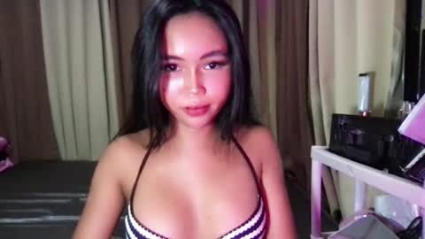 Snapshot of sweet_maleia69 chatting on July 23, 1:58 am Maleia online show from July 23, 1:58 am