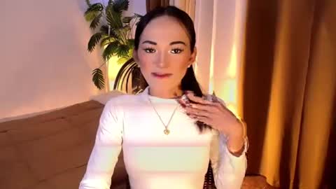 Snapshot of sweet_marry143 chatting on May 29, 3:26 am marry online show from May 29, 3:26 am