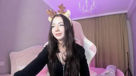 Snapshot of sweet_mikasa chatting on October 28, 12:52 pm Mikasa online show from October 28, 12:52 pm