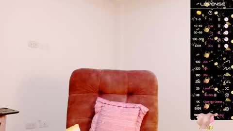 Snapshot of sweet_monsalve34 chatting on May 25, 10:43 am MONSALVE online show from May 25, 10:43 am
