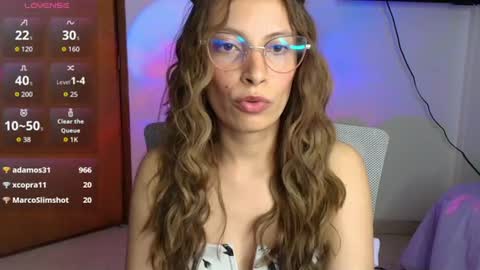 sweet_moon_v_ online show from June 14, 2:24 am