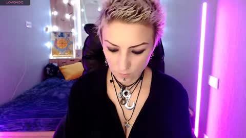 sweet_n_strong online show from November 23, 6:57 am