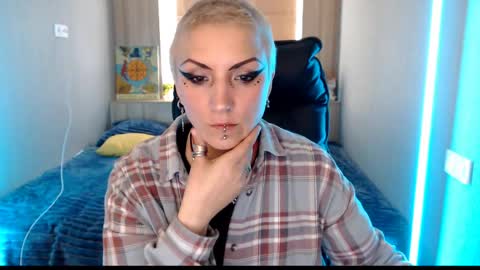 Snapshot of sweet_n_strong chatting on May 28, 11:07 am sweet_n_strong online show from May 28, 11:07 am