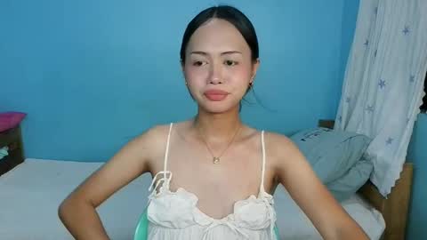 lovesavii online show from June 2, 4:20 pm
