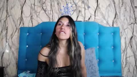 Snapshot of sweet_skylove_ chatting on January 12, 8:03 pm Adriana online show from January 12, 8:03 pm