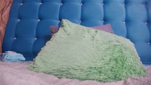 Snapshot of sweet_skylove_ chatting on January 20, 4:23 pm Adriana online show from January 20, 4:23 pm