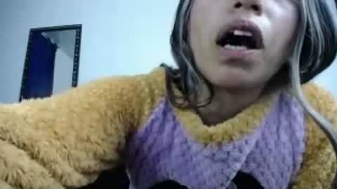 Snapshot of sweet_skylove_ chatting on June 30, 12:33 am Adriana online show from June 30, 12:33 am