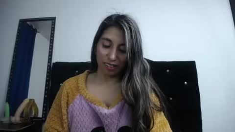 Snapshot of sweet_skylove_ chatting on July 9, 1:09 am Adriana online show from July 9, 1:09 am