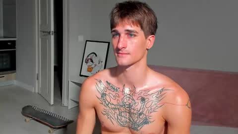 Snapshot of sweet_smith8 chatting on January 13, 10:25 am sweet_smith8 online show from January 13, 10:25 am