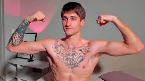 Snapshot of sweet_smith8 chatting on January 17, 12:31 pm sweet_smith8 online show from January 17, 12:31 pm