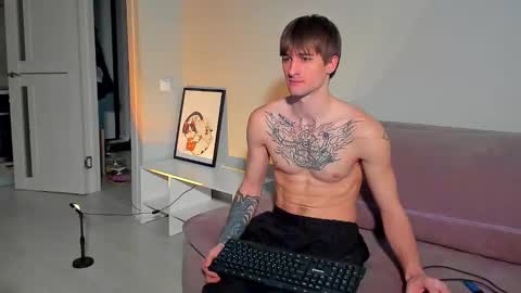 Snapshot of sweet_smith8 chatting on February 28, 11:36 am sweet_smith8 online show from February 28, 11:36 am