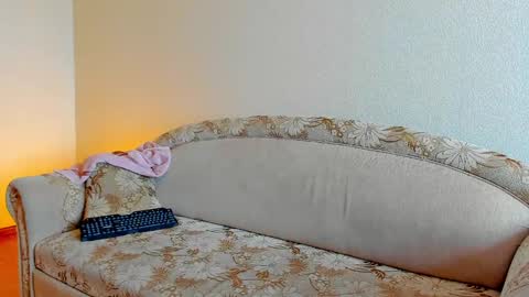 Snapshot of sweet_smith8 chatting on March 10, 7:53 am sweet_smith8 online show from March 10, 7:53 am