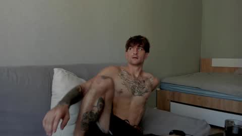 Snapshot of sweet_smith8 chatting on September 14, 7:29 am sweet_smith8 online show from September 14, 7:29 am
