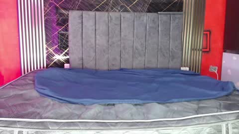 sweet_sofi20 online show from June 21, 2:41 pm