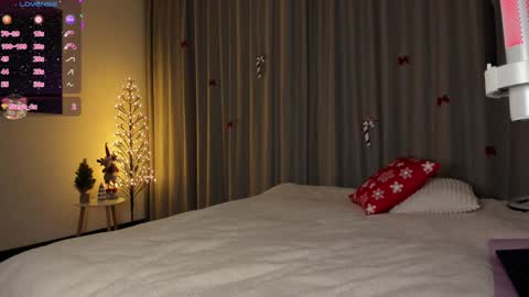 sweet_sonechka online show from January 4, 12:27 am