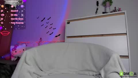 sweet_sonechka online show from March 12, 1:56 am