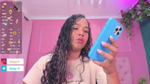 Yeileen online show from February 7, 7:39 pm