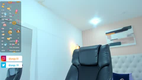 Yeileen online show from July 2, 9:10 pm