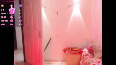 susy 222 online show from November 24, 7:02 pm