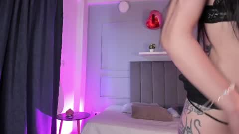 Snapshot of sweet_tamara__ chatting on June 10, 12:04 pm tamy online show from June 10, 12:04 pm