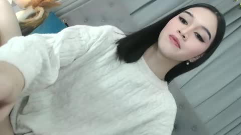 sweet_tatiana28 online show from April 12, 2:55 pm