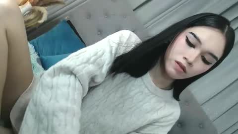 sweet_tatiana28 online show from May 3, 3:51 pm