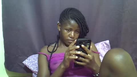Snapshot of sweet_tattiana chatting on May 11, 3:18 pm Tatty online show from May 11, 3:18 pm