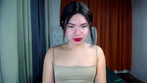 sweet_trexie online show from May 2, 4:50 am