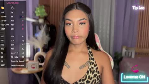 Snapshot of sweet_trishaxx chatting on June 21, 3:58 pm Trisha online show from June 21, 3:58 pm