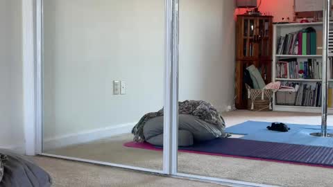 Heidi Brenner - Please check bio for schedule  FAQ online show from March 12, 8:37 pm