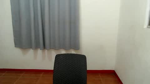 Snapshot of sweet_tyla chatting on February 3, 7:21 pm sweet_tyla online show from February 3, 7:21 pm