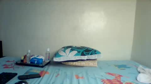 Sexy petite online show from November 9, 10:52 pm