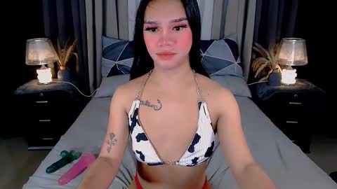 bea takashi  online show from September 29, 8:52 am