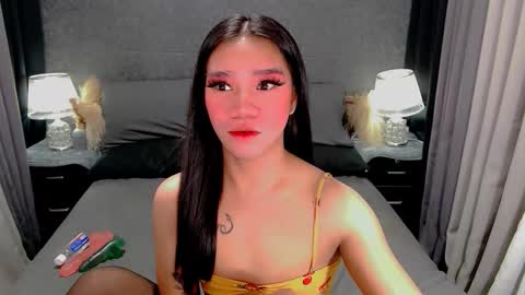 bea takashi  online show from February 28, 8:26 am