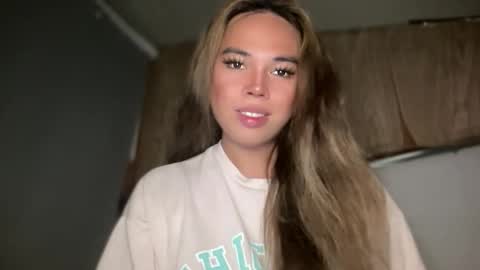 Snapshot of sweetalexa19 chatting on September 9, 1:27 am alexa your one and only queen online show from September 9, 1:27 am