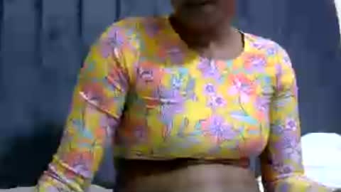 Snapshot of sweetalianah chatting on July 28, 9:14 pm LIANAH online show from July 28, 9:14 pm