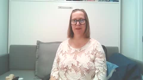 sweetandnaughty123 online show from January 14, 8:25 pm