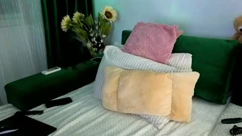 Snapshot of sweetania_ chatting on June 22, 8:17 pm Ania online show from June 22, 8:17 pm