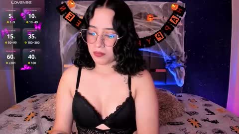 Snapshot of sweetanniie_ chatting on October 9, 4:54 am Annie online show from October 9, 4:54 am