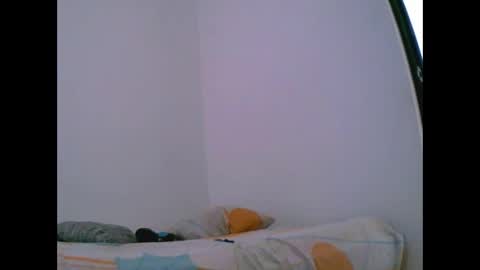 Snapshot of sweetapril_1991 chatting on September 14, 7:02 pm sweetapril_1991 online show from September 14, 7:02 pm